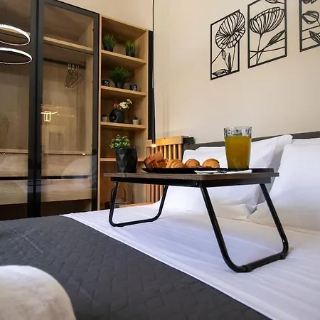 Envy Luxury *